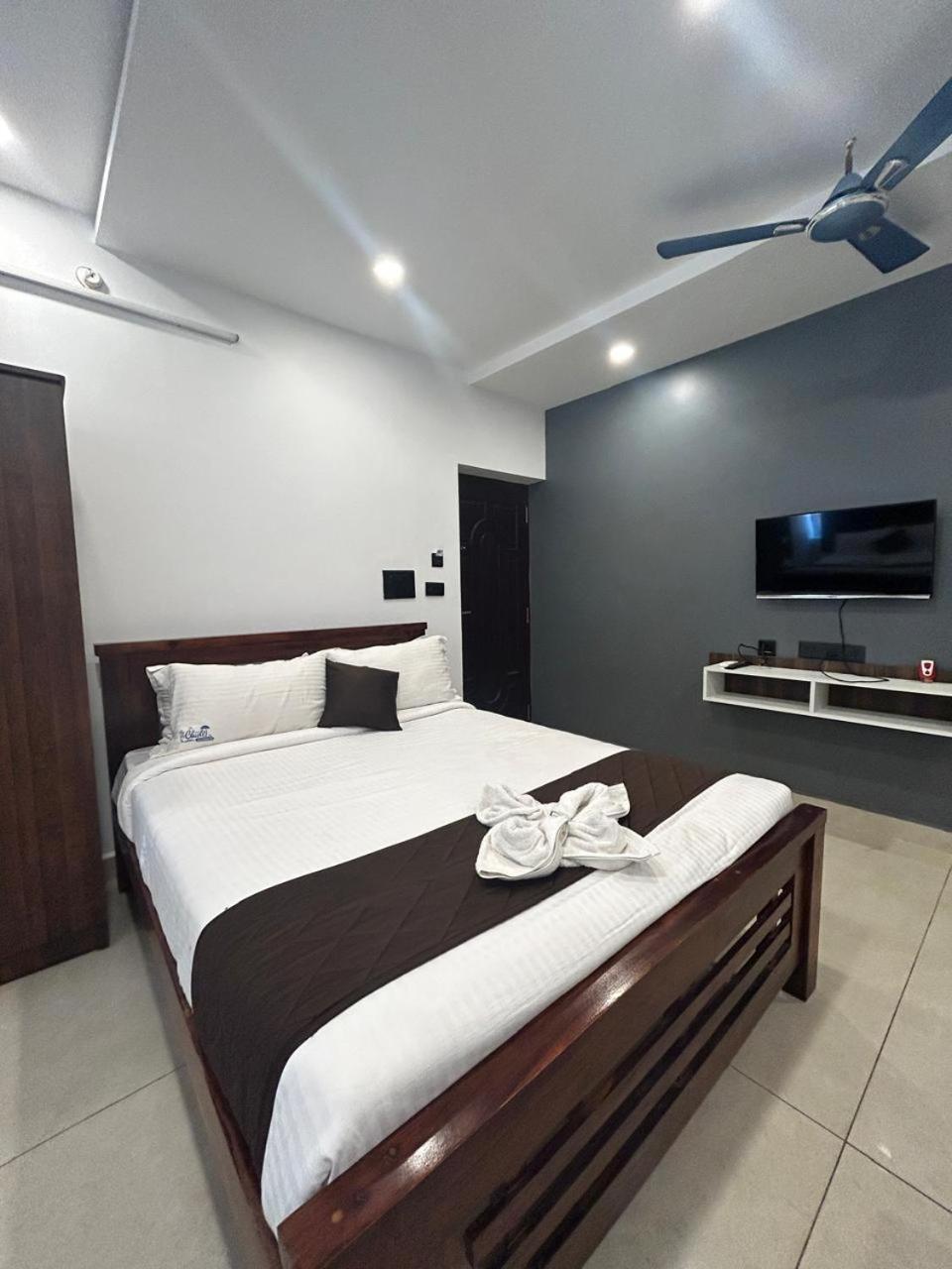 The Ocean Edge Hotel Pondicherry Exterior foto