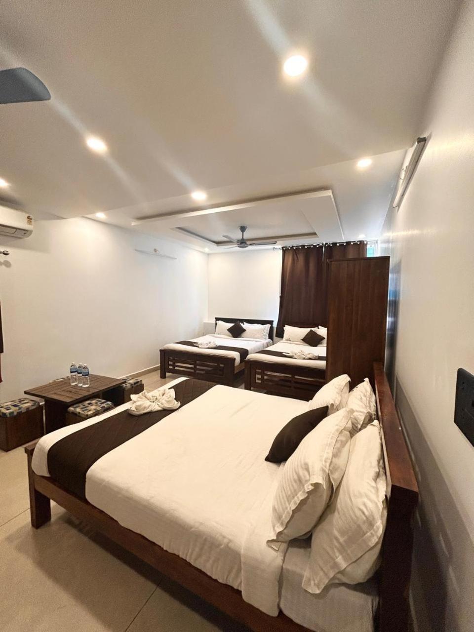 The Ocean Edge Hotel Pondicherry Exterior foto